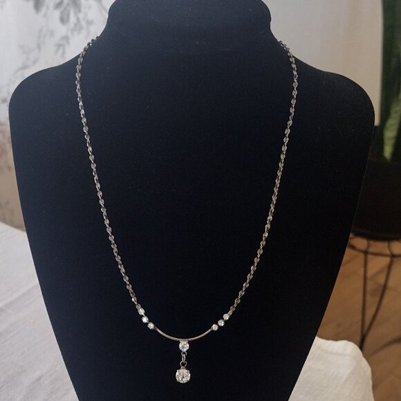 Necklace with Rhinestone - Picture 5 of 8